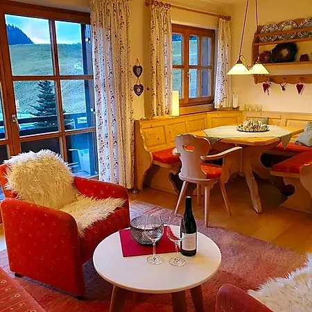 Am Kurpark Apartman *